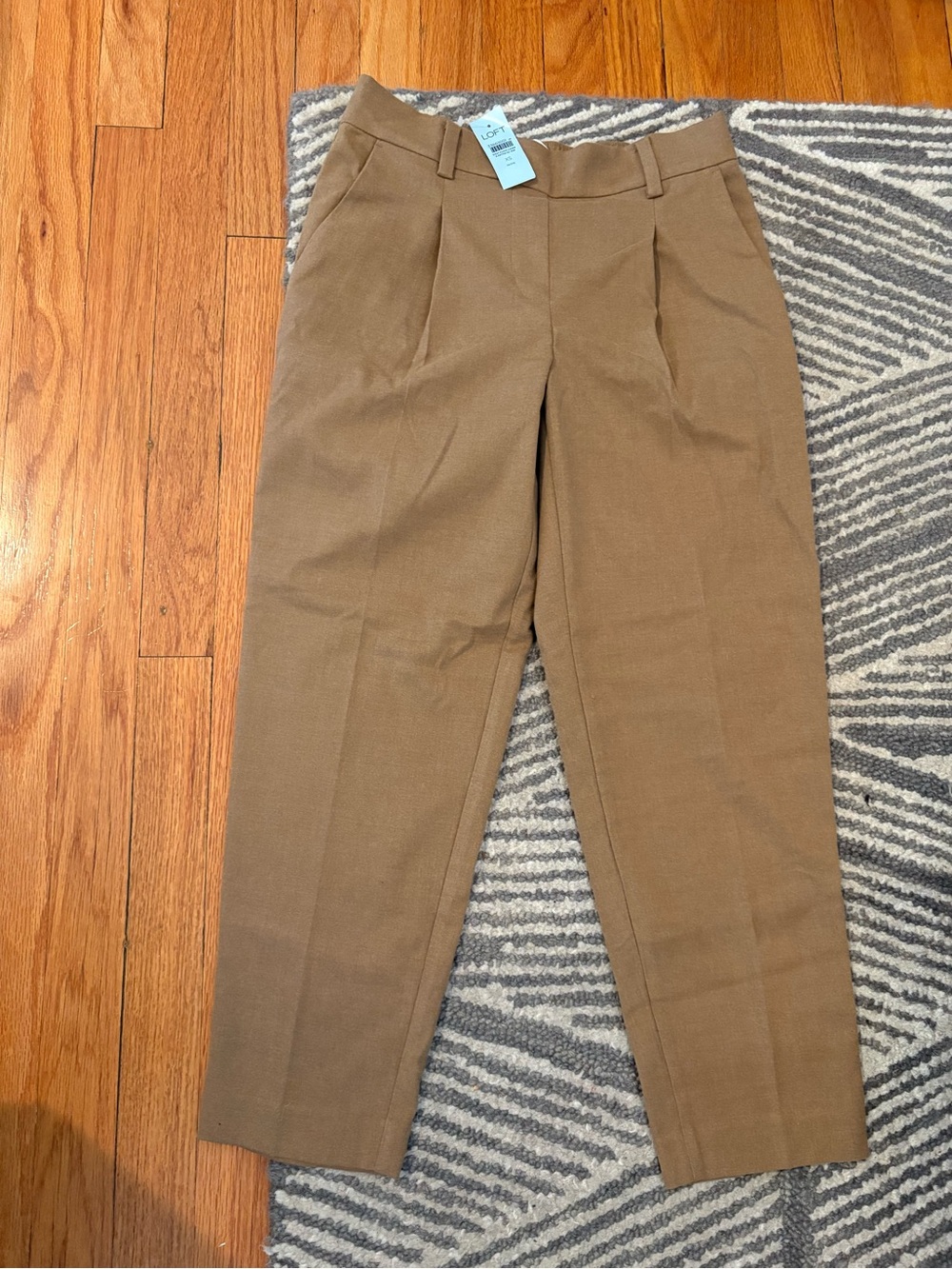 LOFT pull-on Tailored Pleated Dress Pants